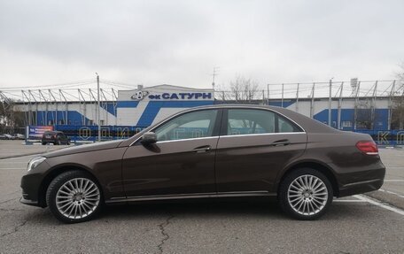 Mercedes-Benz E-Класс, 2015 год, 1 950 000 рублей, 2 фотография