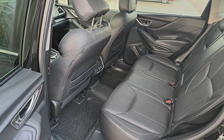 Subaru Forester, 2018 год, 2 999 999 рублей, 7 фотография