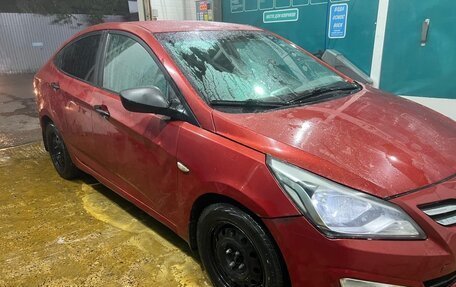 Hyundai Solaris II рестайлинг, 2015 год, 400 000 рублей, 2 фотография