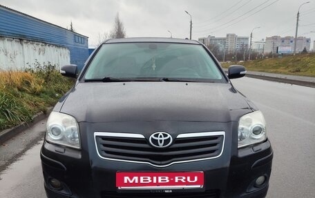 Toyota Avensis III рестайлинг, 2008 год, 700 000 рублей, 3 фотография