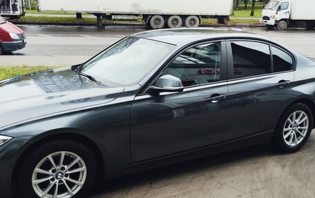 BMW 3 серия, 2015 год, 1 400 000 рублей, 3 фотография