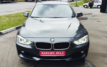 BMW 3 серия, 2015 год, 1 400 000 рублей, 6 фотография