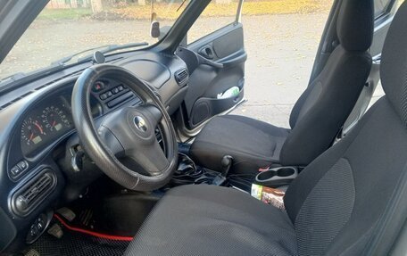 Chevrolet Niva I рестайлинг, 2011 год, 475 000 рублей, 4 фотография