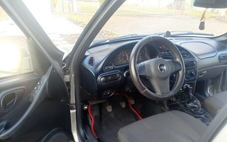 Chevrolet Niva I рестайлинг, 2011 год, 475 000 рублей, 10 фотография