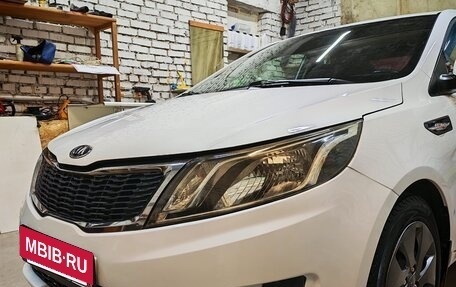 KIA Rio III рестайлинг, 2014 год, 785 000 рублей, 2 фотография