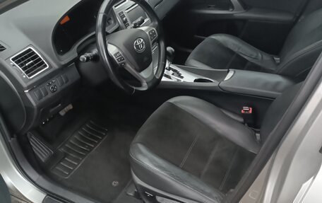 Toyota Avensis III рестайлинг, 2012 год, 1 480 000 рублей, 33 фотография