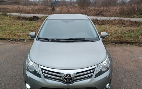 Toyota Avensis III рестайлинг, 2012 год, 1 480 000 рублей, 28 фотография