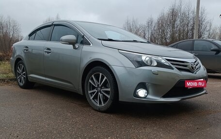 Toyota Avensis III рестайлинг, 2012 год, 1 480 000 рублей, 27 фотография