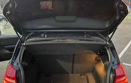 BMW 1 серия, 2008 год, 900 000 рублей, 4 фотография