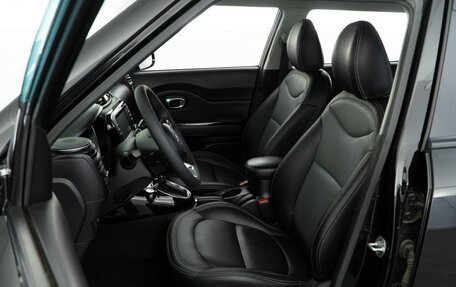 KIA Soul II рестайлинг, 2017 год, 1 792 444 рублей, 11 фотография