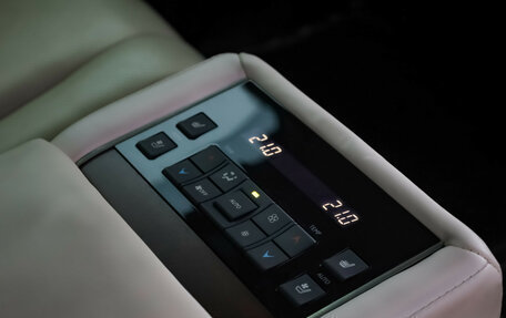 Lexus LX III, 2016 год, 6 099 000 рублей, 30 фотография