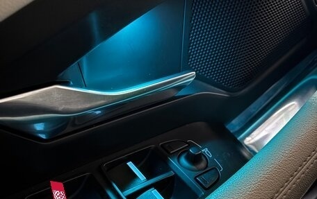 Jaguar E-Pace, 2019 год, 3 200 000 рублей, 14 фотография