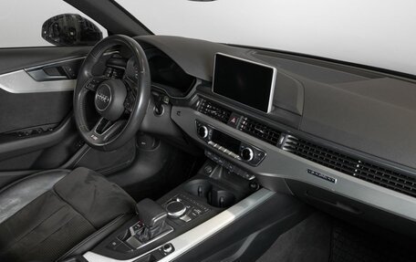 Audi A4, 2019 год, 2 999 000 рублей, 4 фотография