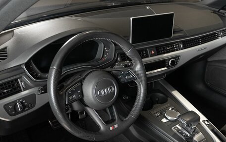 Audi A4, 2019 год, 2 999 000 рублей, 3 фотография