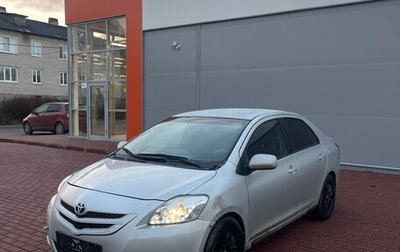 Toyota Yaris III рестайлинг, 2007 год, 330 000 рублей, 1 фотография