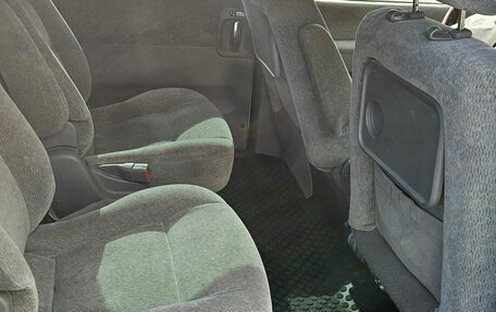 KIA Carnival III, 2005 год, 595 000 рублей, 17 фотография