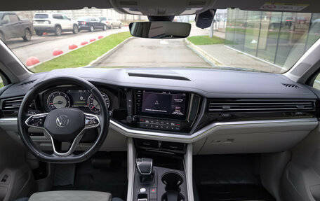 Volkswagen Touareg III, 2021 год, 5 499 000 рублей, 10 фотография