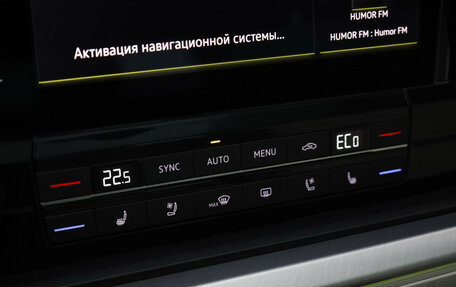 Volkswagen Touareg III, 2021 год, 5 499 000 рублей, 18 фотография