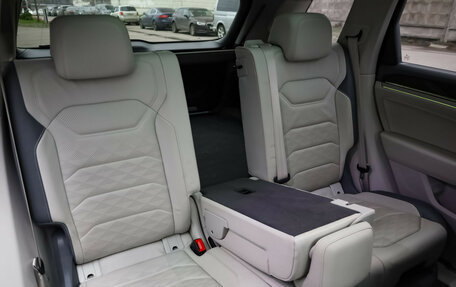 Volkswagen Touareg III, 2021 год, 5 499 000 рублей, 29 фотография