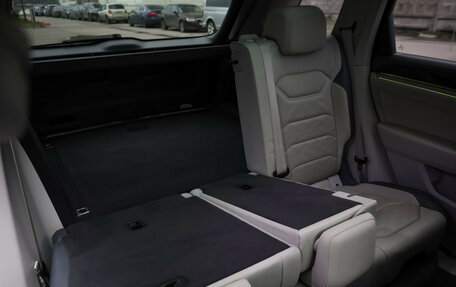 Volkswagen Touareg III, 2021 год, 5 499 000 рублей, 30 фотография