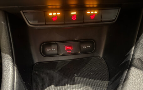 KIA Sportage IV рестайлинг, 2019 год, 2 450 000 рублей, 23 фотография