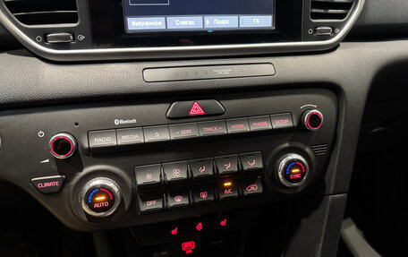 KIA Sportage IV рестайлинг, 2019 год, 2 450 000 рублей, 21 фотография