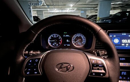 Hyundai Sonata VII, 2019 год, 2 600 000 рублей, 10 фотография