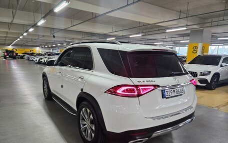 Mercedes-Benz GLE, 2022 год, 5 900 000 рублей, 2 фотография