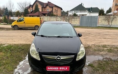 Opel Corsa D, 2007 год, 400 000 рублей, 1 фотография