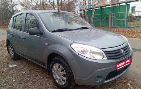 Renault Sandero I, 2011 год, 690 000 рублей, 3 фотография