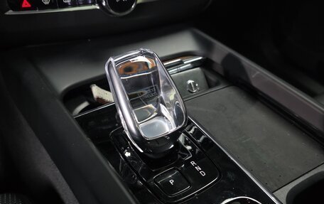 Volvo XC60 II, 2022 год, 4 270 000 рублей, 18 фотография