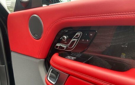Land Rover Range Rover IV рестайлинг, 2019 год, 9 999 000 рублей, 11 фотография