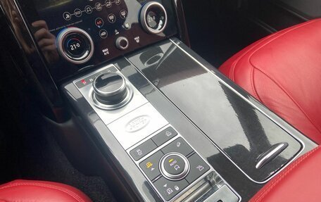 Land Rover Range Rover IV рестайлинг, 2019 год, 9 999 000 рублей, 17 фотография