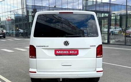 Volkswagen Caravelle T6 рестайлинг, 2020 год, 3 928 000 рублей, 5 фотография