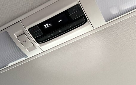 Volkswagen Caravelle T6 рестайлинг, 2020 год, 3 928 000 рублей, 16 фотография