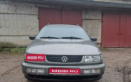 Volkswagen Passat B4, 1994 год, 145 000 рублей, 1 фотография