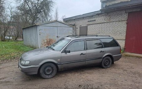 Volkswagen Passat B4, 1994 год, 145 000 рублей, 5 фотография