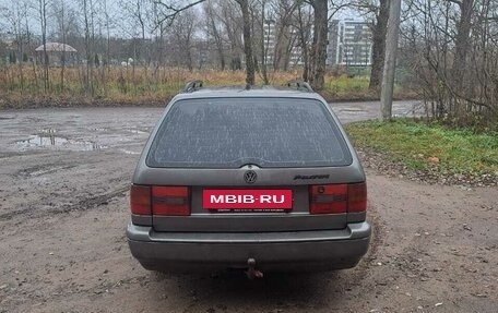 Volkswagen Passat B4, 1994 год, 145 000 рублей, 7 фотография