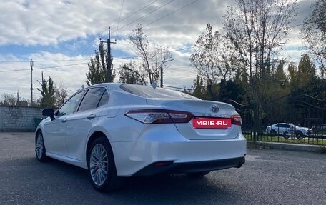 Toyota Camry, 2018 год, 2 200 000 рублей, 3 фотография