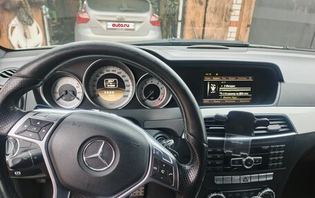 Mercedes-Benz C-Класс, 2011 год, 1 400 000 рублей, 10 фотография