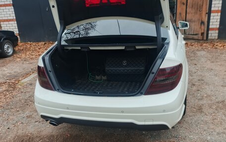 Mercedes-Benz C-Класс, 2011 год, 1 400 000 рублей, 7 фотография