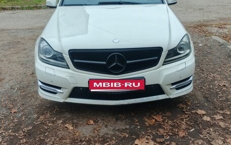 Mercedes-Benz C-Класс, 2011 год, 1 400 000 рублей, 11 фотография