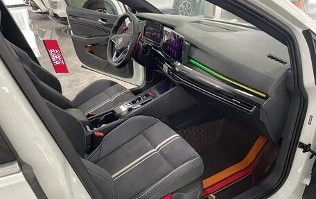 Volkswagen Golf VIII, 2021 год, 1 642 027 рублей, 9 фотография