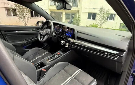 Volkswagen Golf VIII, 2021 год, 1 380 155 рублей, 9 фотография