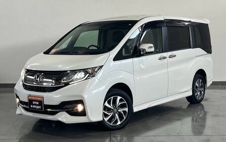 Honda Stepwgn IV, 2016 год, 1 897 000 рублей, 5 фотография