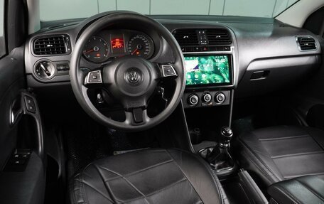 Volkswagen Polo VI (EU Market), 2013 год, 909 000 рублей, 6 фотография