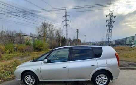 Toyota Opa I рестайлинг, 2001 год, 600 000 рублей, 1 фотография