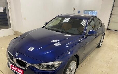 BMW 3 серия, 2018 год, 2 700 000 рублей, 1 фотография