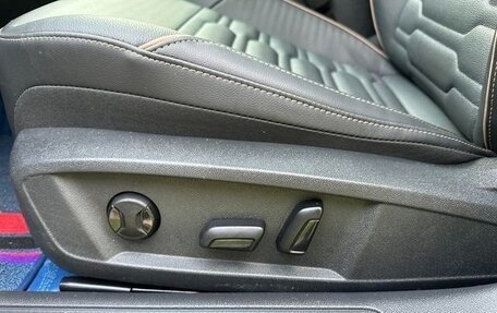 Volkswagen Passat B8 рестайлинг, 2021 год, 2 000 000 рублей, 16 фотография