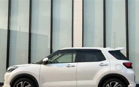 Toyota Raize I, 2022 год, 1 300 000 рублей, 7 фотография